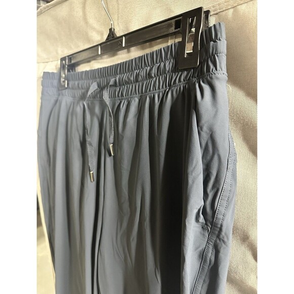 NWT Old Navy High Waisted Sleek Joggers Go Dry Gray Size Small - Picture 5 of 9